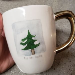 Rae Dunn holiday🌲 mug